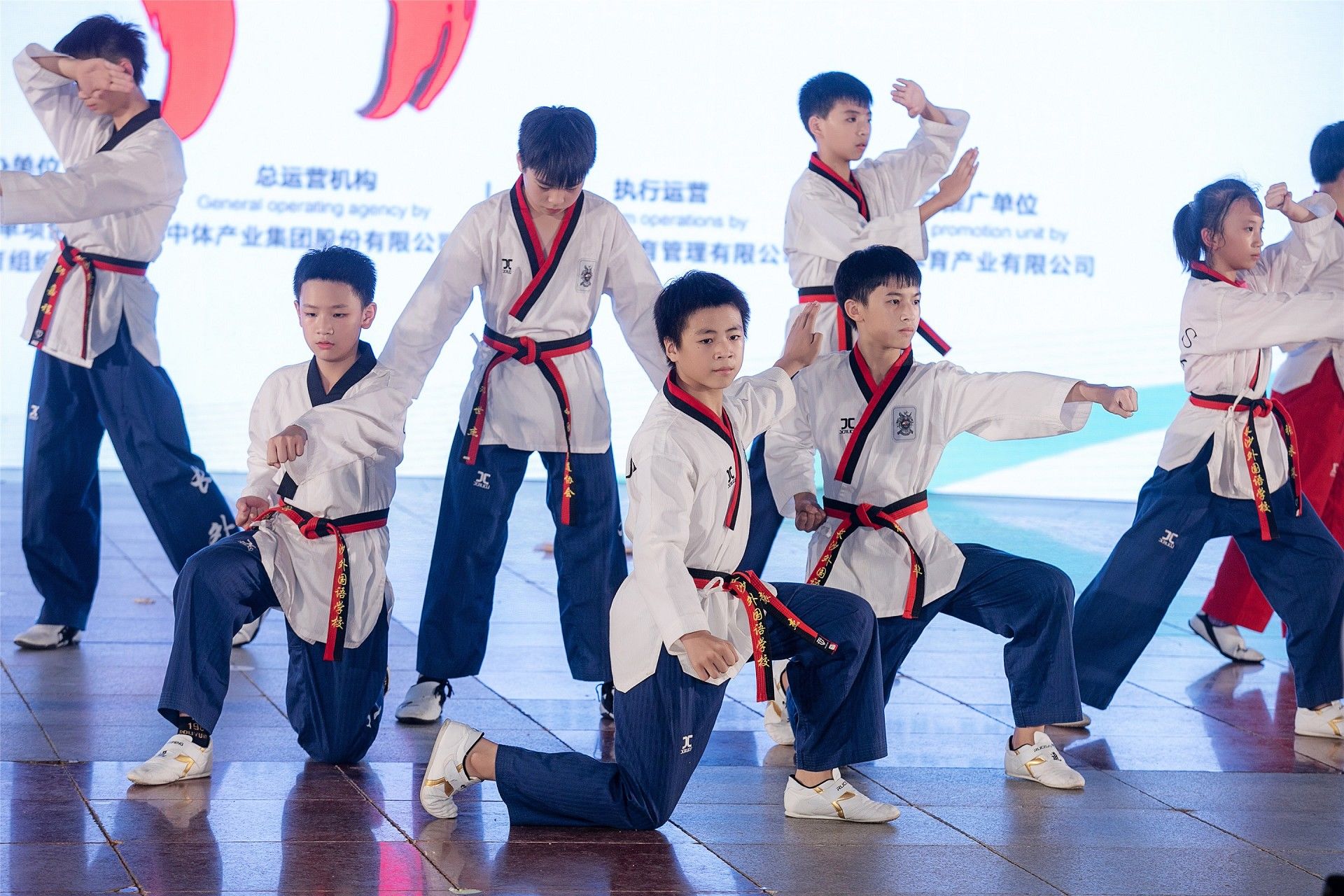 湖南k8·凯发体育管理有限公司